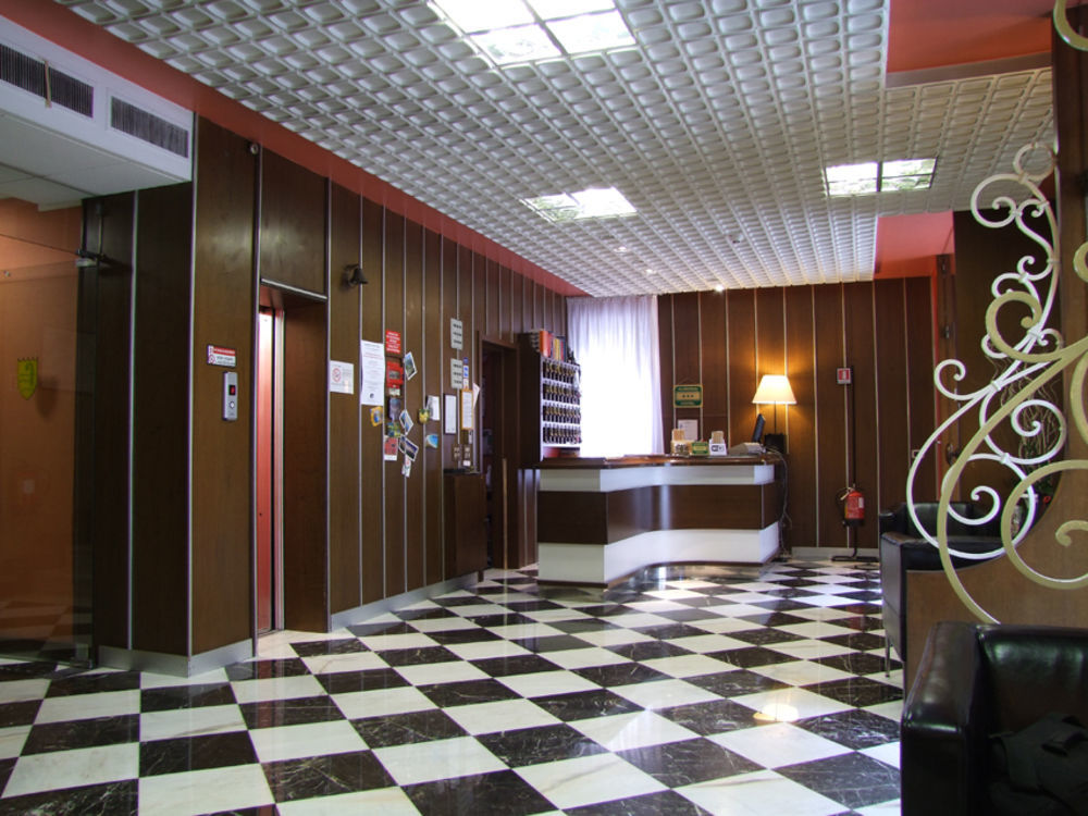 Hotel Fiesta Casalpusterlengo Extérieur photo